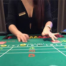 Tampilan fitur pengingat dan pengaturan batasan akun untuk Responsible Gaming